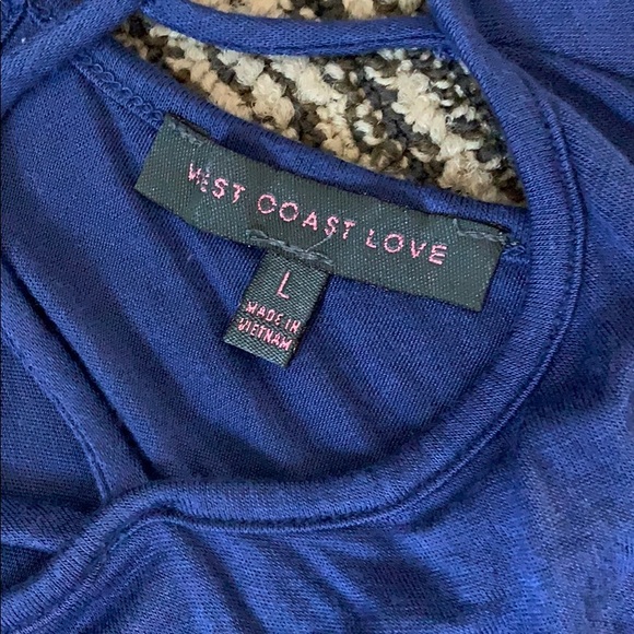 Women’s blue shirt - Picture 2 of 4